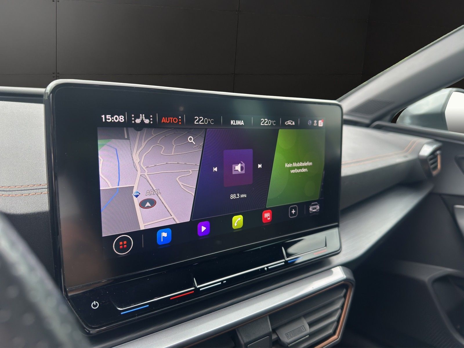 Cupra Leon SP 2.0 TSI VZ 4Drive - Samsaru's Car Outlet
