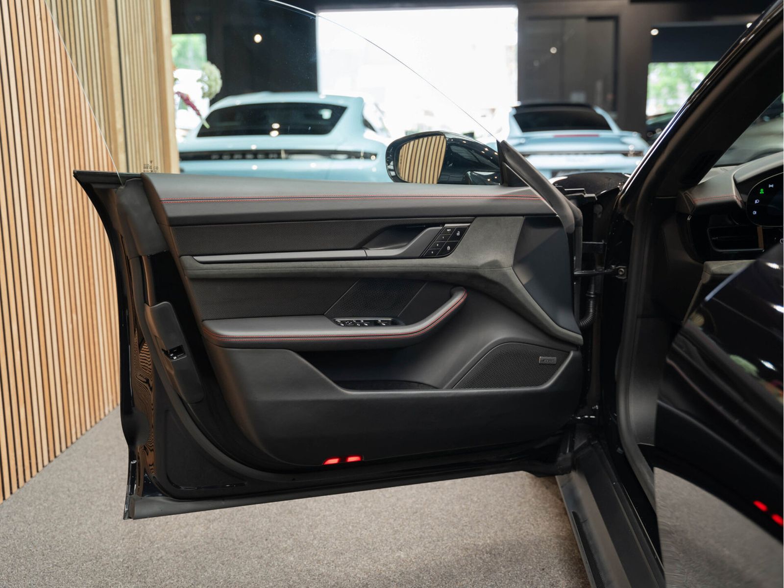 Porsche Taycan GTS Sport Turismo Sport Design Carbon Spo