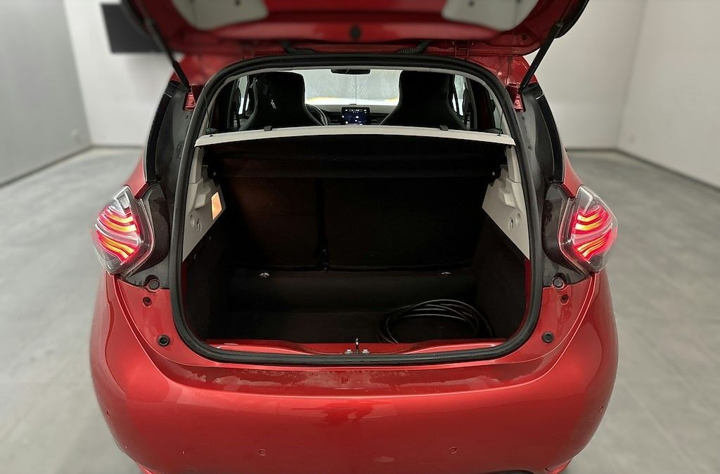 Renault ZOE Z.E. 50 INTENS - Samsaru's Car Outlet
