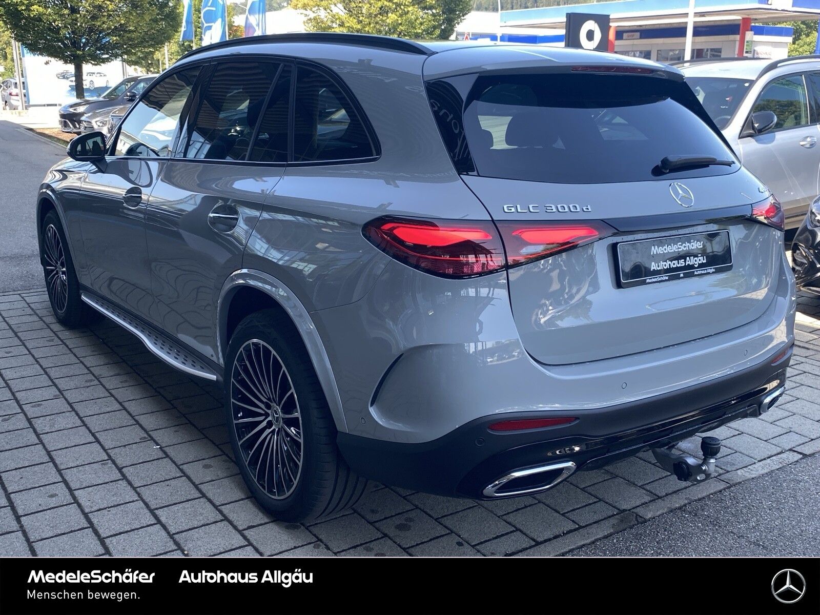 Mercedes-Benz GLC 300 d 4M AMG Night Distr DigLi AHK Burm Pano
