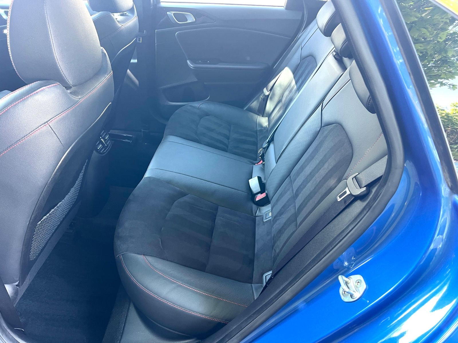 Kia cee'd GT - Samsaru's Car Outlet