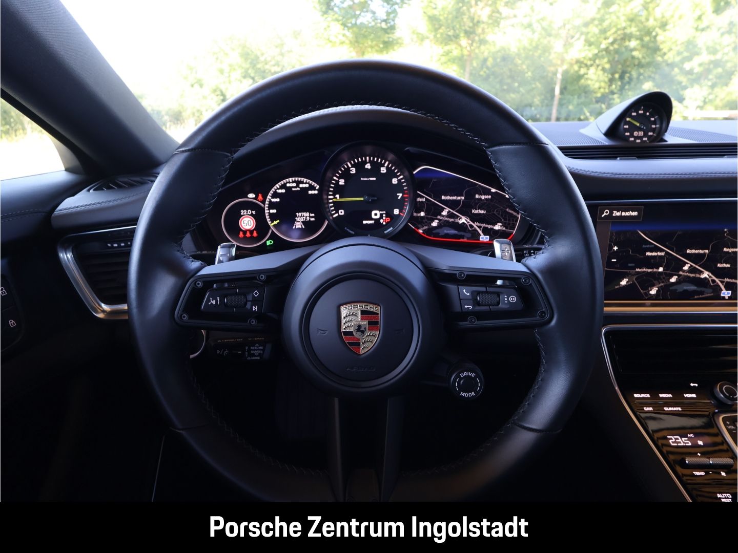 Porsche Panamera 4 E-Hybrid Sport Turismo Platinum Editi