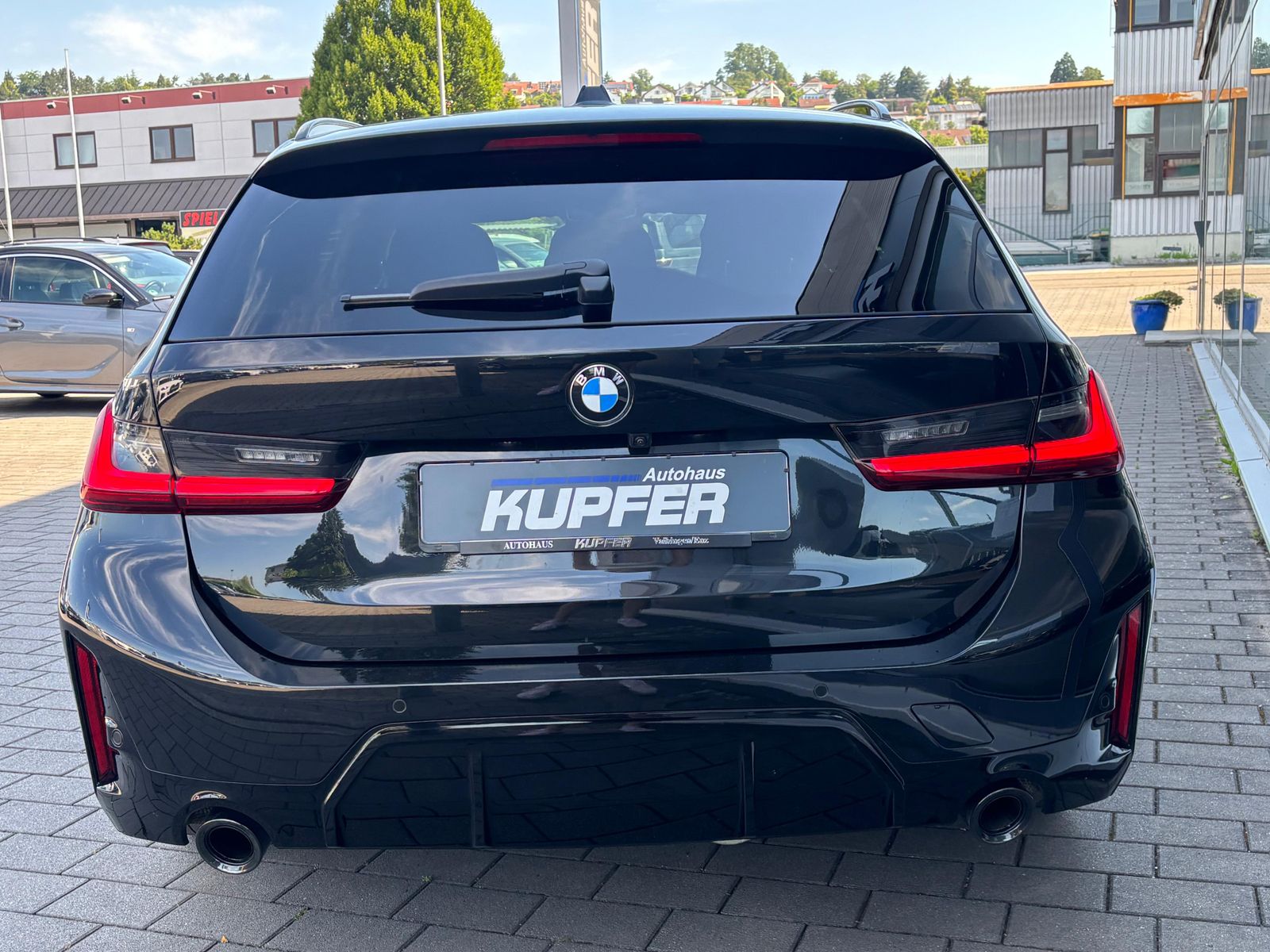 BMW 320 d xDriv Tou M Sport PRO ACC+°el.M Sitze°AHK