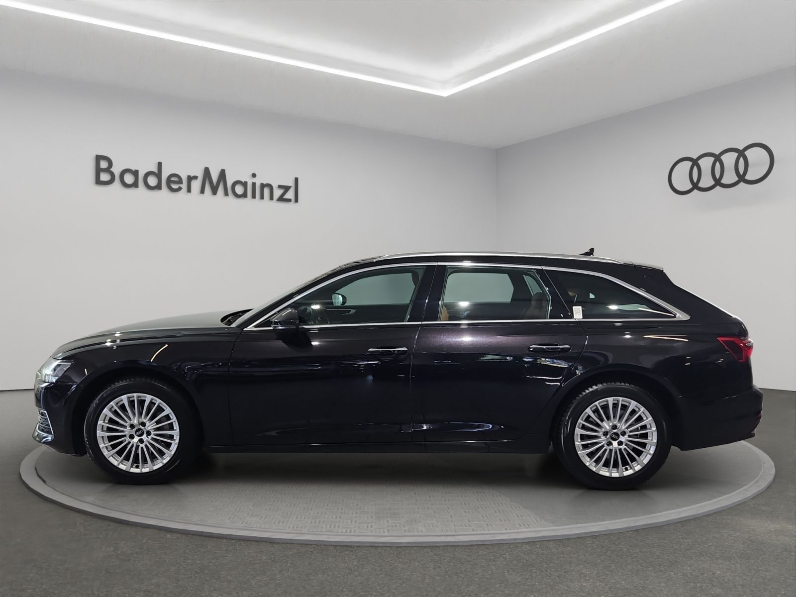 Audi A6 Avant Design 45 TDI quattro - Samsaru's Car Outlet