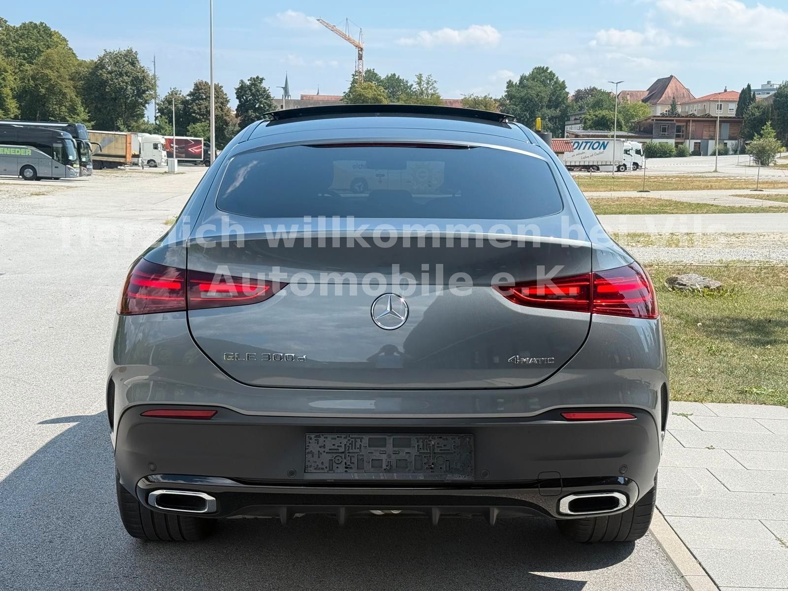 Mercedes-Benz GLE 300d 4M Coupe AMG *PANO*HUD*LUFT*BURM*21"*VO