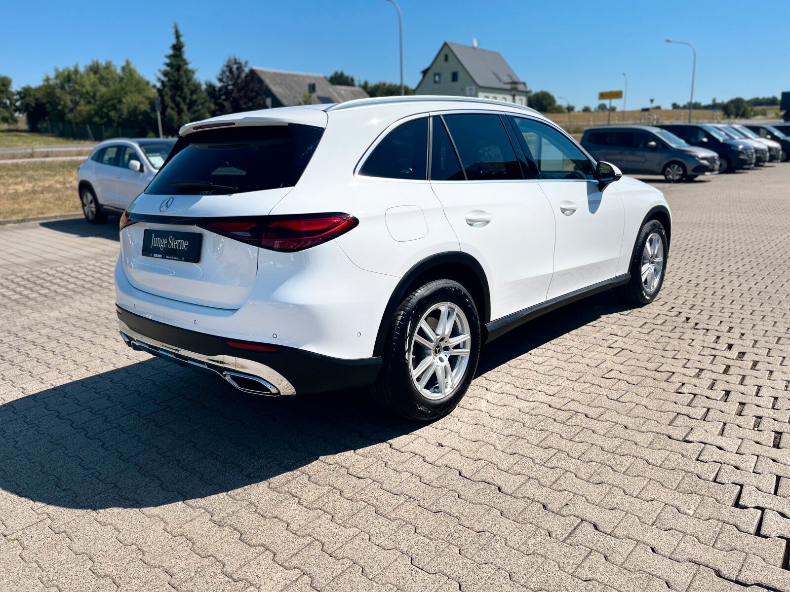 Mercedes-Benz GLC 220 d 4M Avantgarde - Samsaru's Car Outlet
