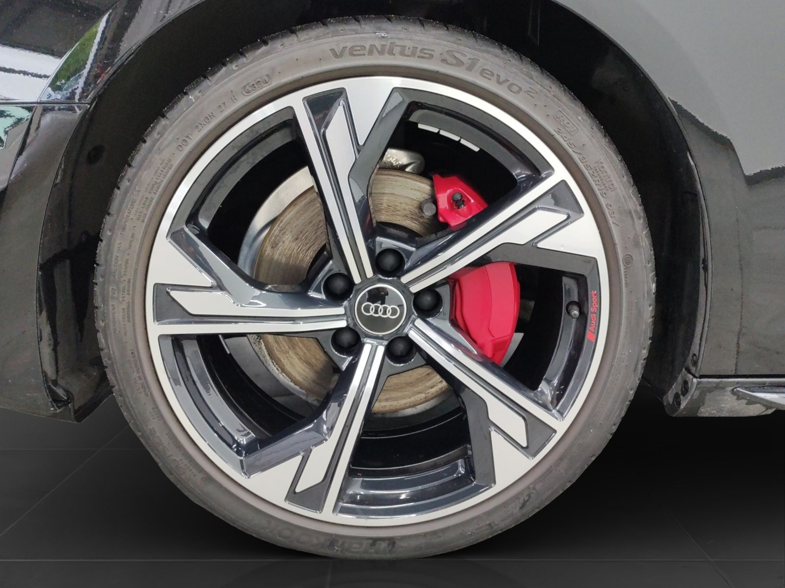 Audi A4 Avant 40 TFSI Q 2x S LINE AHK MATRIX-LED LM19