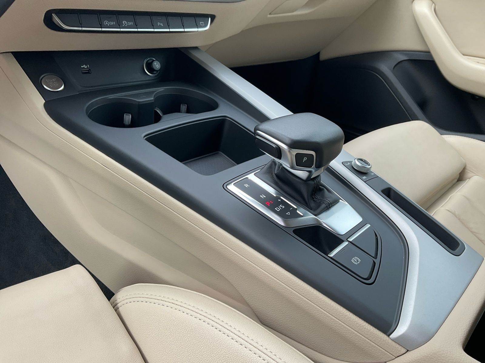 Audi A4 Avant 35 TDI S tronic advanced - Samsaru's Car Outlet