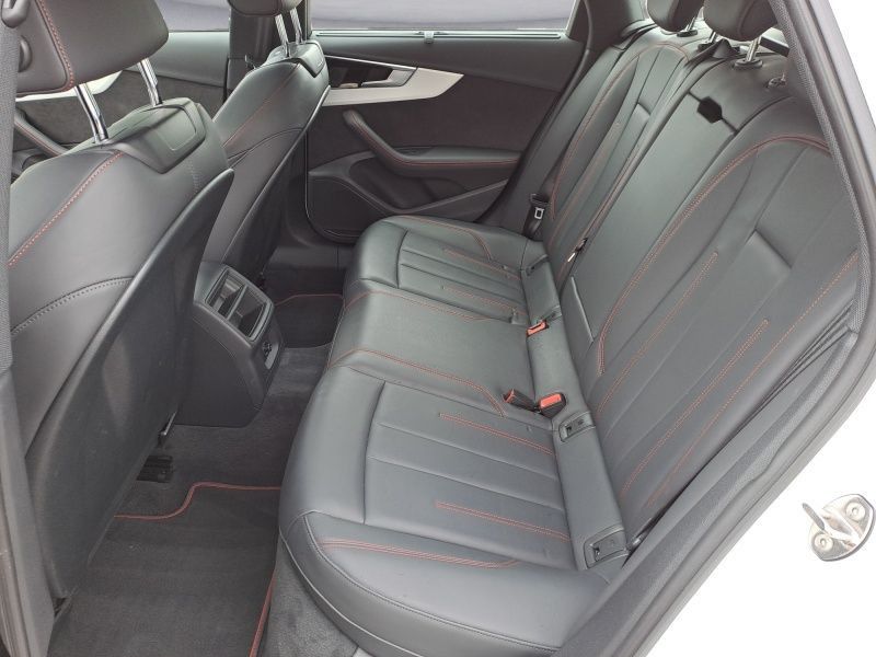 Audi A4 Avant 35 TDI S-tronic S-Line - Samsaru's Car Outlet