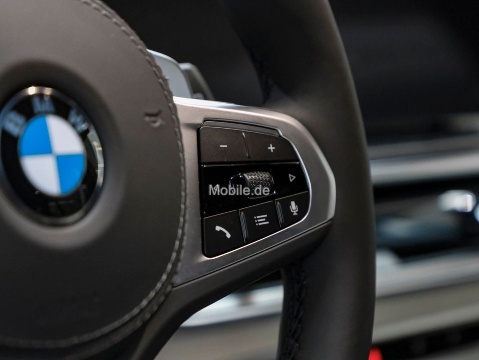 BMW X5 xDrive40d Navi Leder Glasdach LED