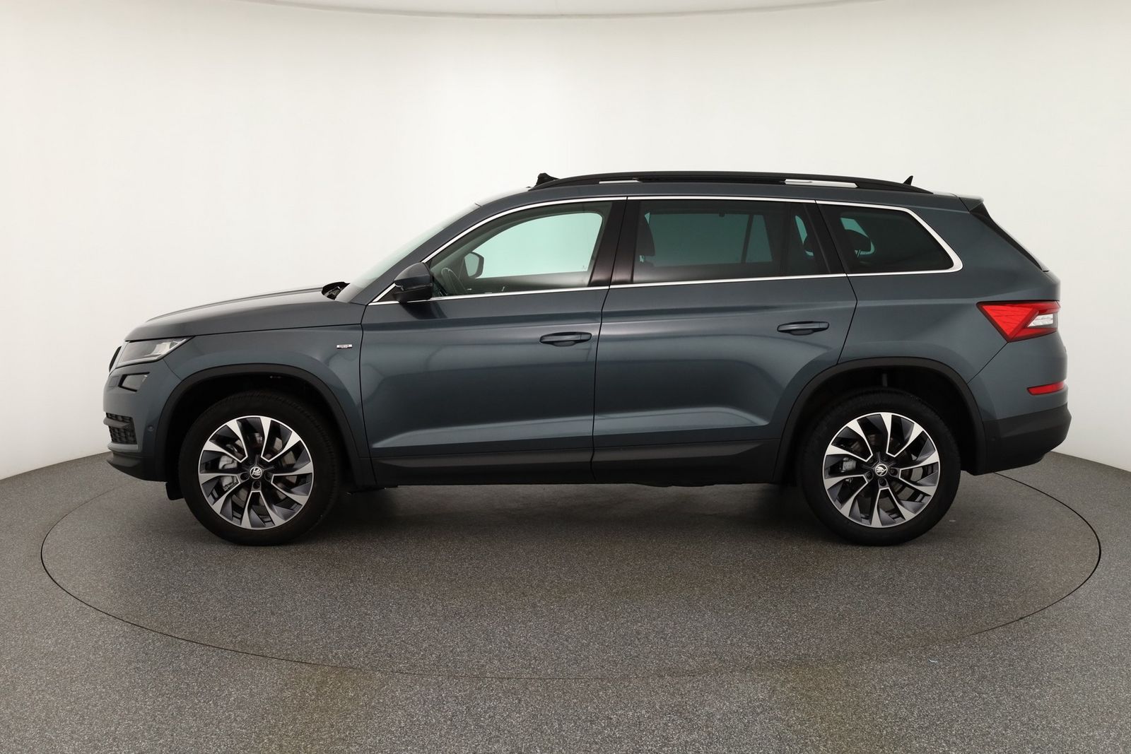Skoda Kodiaq 2.0 TSI 4x4 Drive - Samsaru's Car Outlet