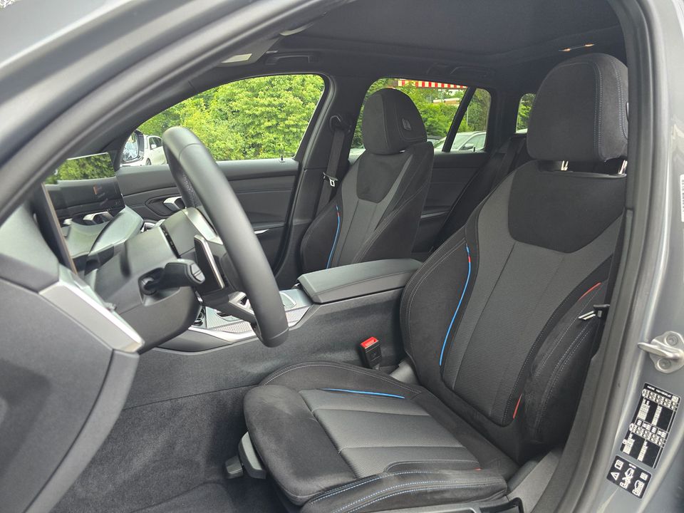 BMW 320d xDrive Touring M Sportpaket*Pano*HIFI*19"LM