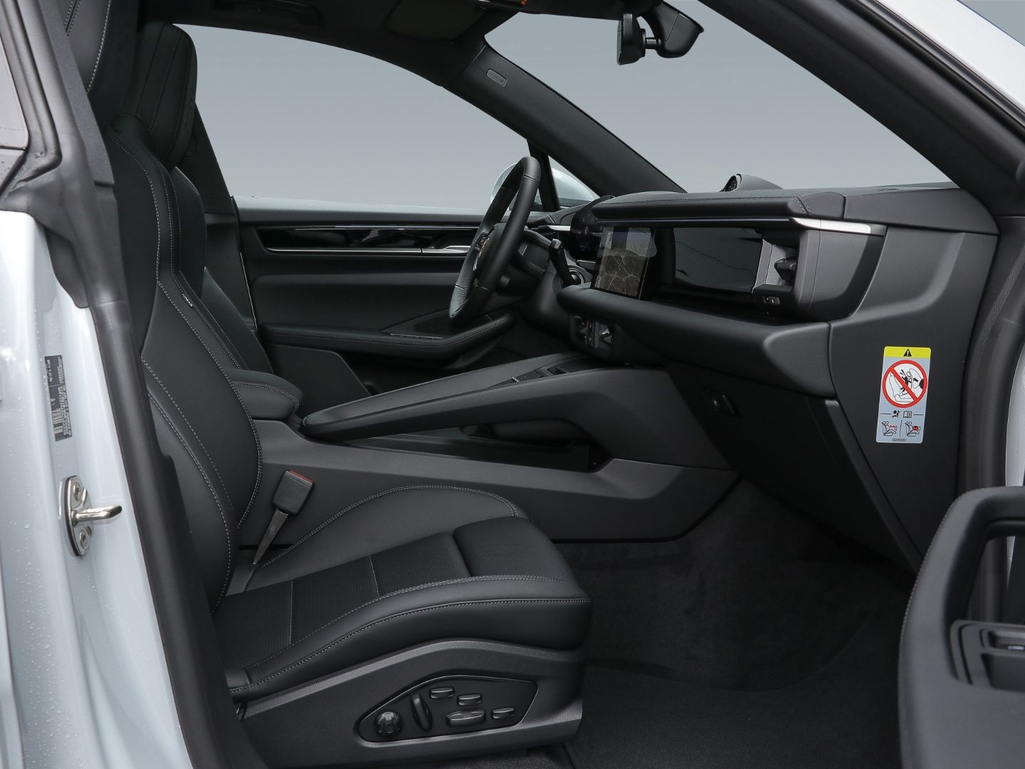 Porsche Macan 4 BOSE Luftfederung Panorama LED-Matrix
