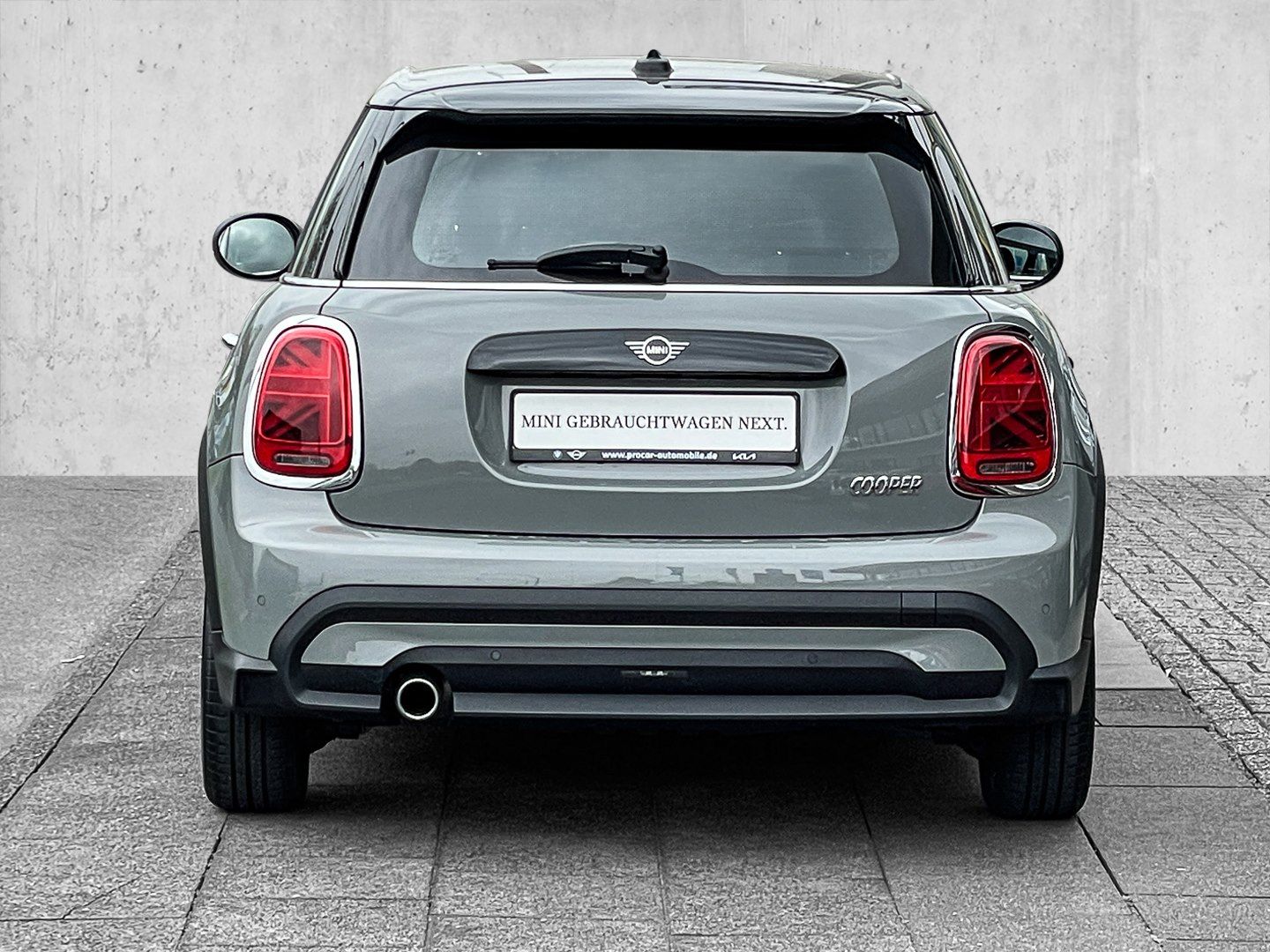 MINI Cooper Essential Trim 5-Türer - Samsaru's Car Outlet