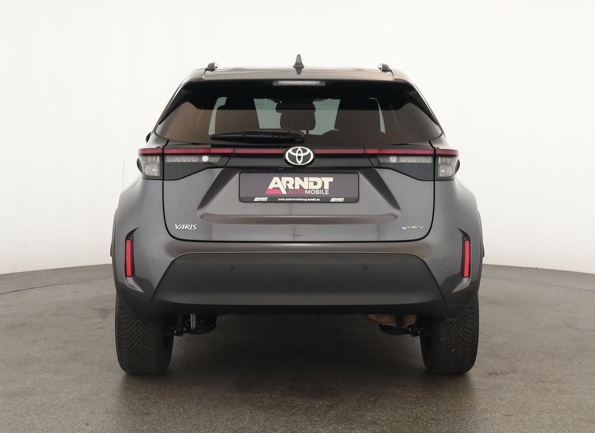 Toyota Yaris Cross CVT Team D LED Navi SHZ iACC Kam 17"