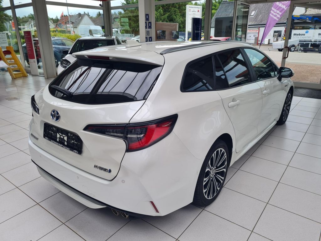 Toyota Corolla TS 2.0 HSD - Samsaru's Car Outlet