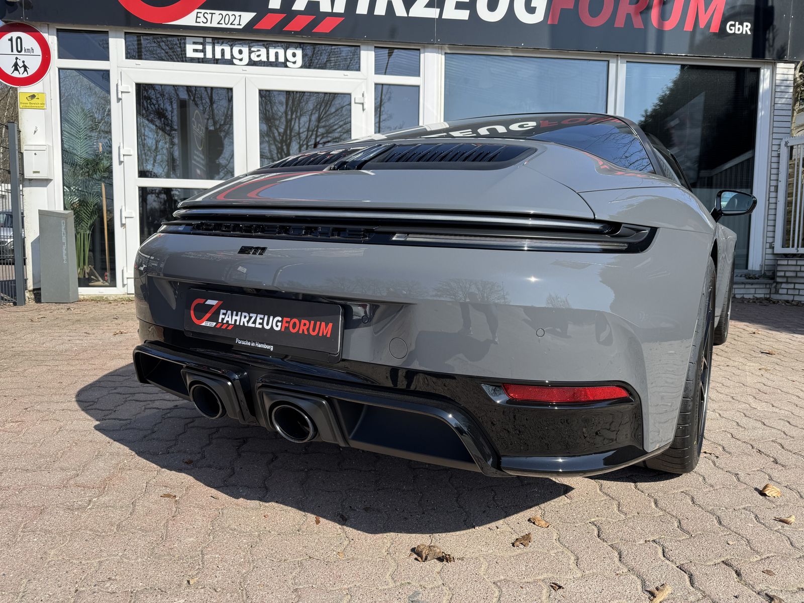 Porsche 992 .2 Targa 4 GTS T-Hybrid