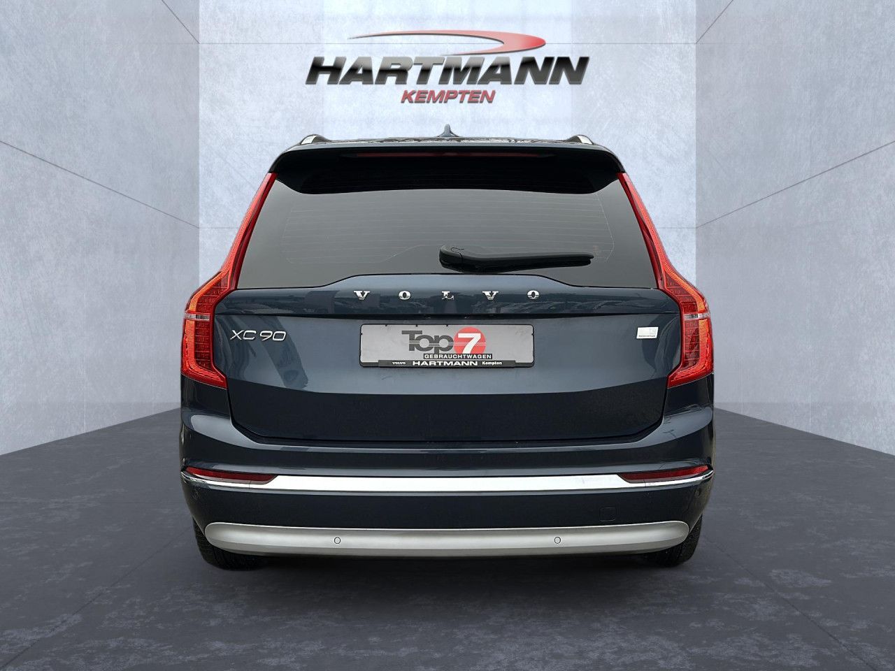 Volvo XC 90 Inscription Expression Recharge Plug-In - Samsaru's Car Outlet