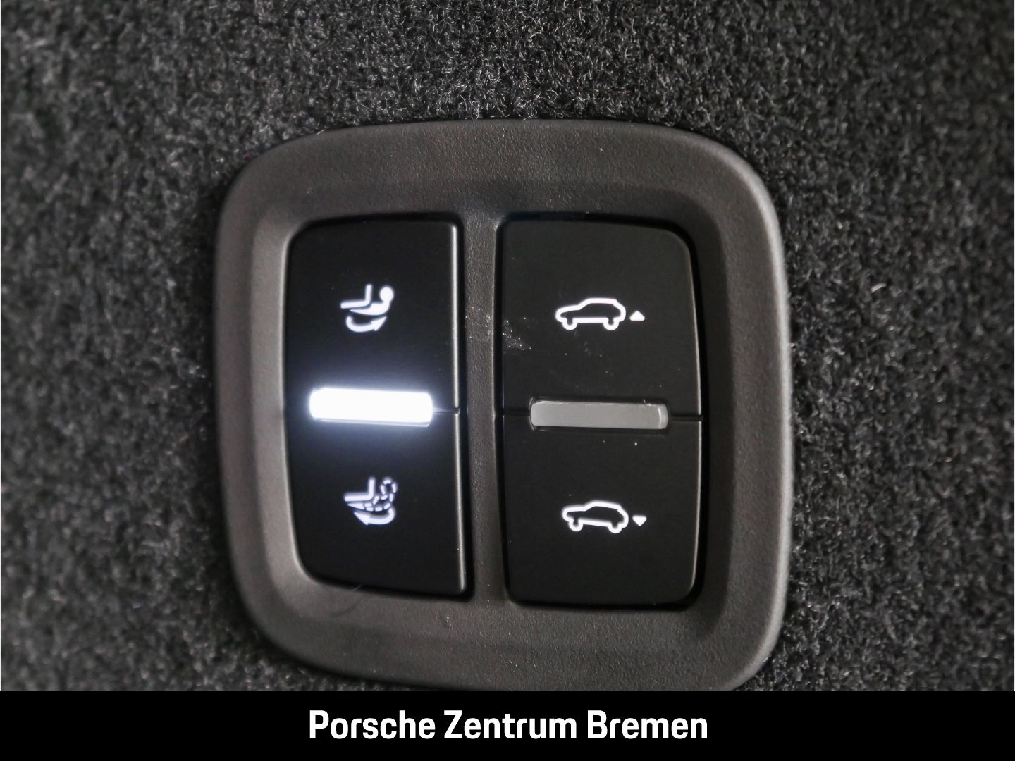 Porsche Cayenne BOSE Hinterachslenkung 90L Head-Up PASM