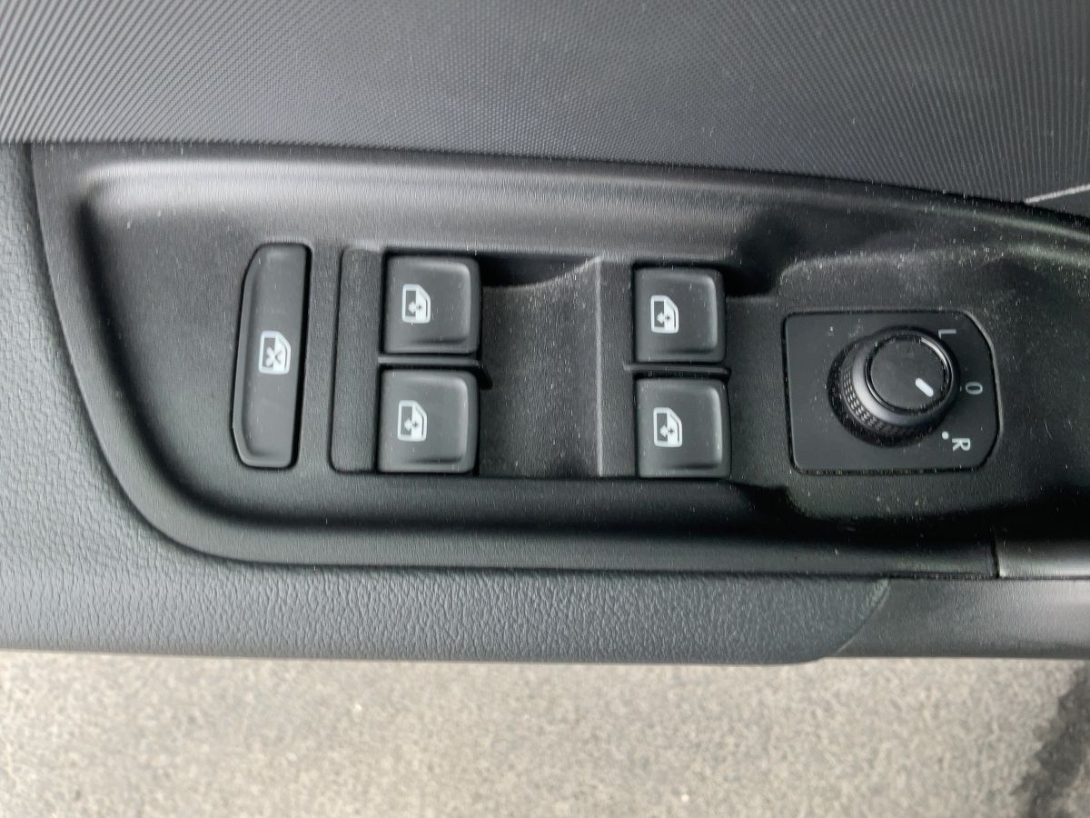 Audi A1 Sportback 25 TFSI ADVANCED - Samsaru's Car Outlet