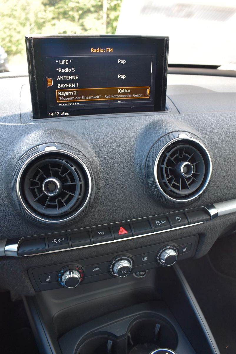 Audi A3 Limousine 35 TFSI - Samsaru's Car Outlet