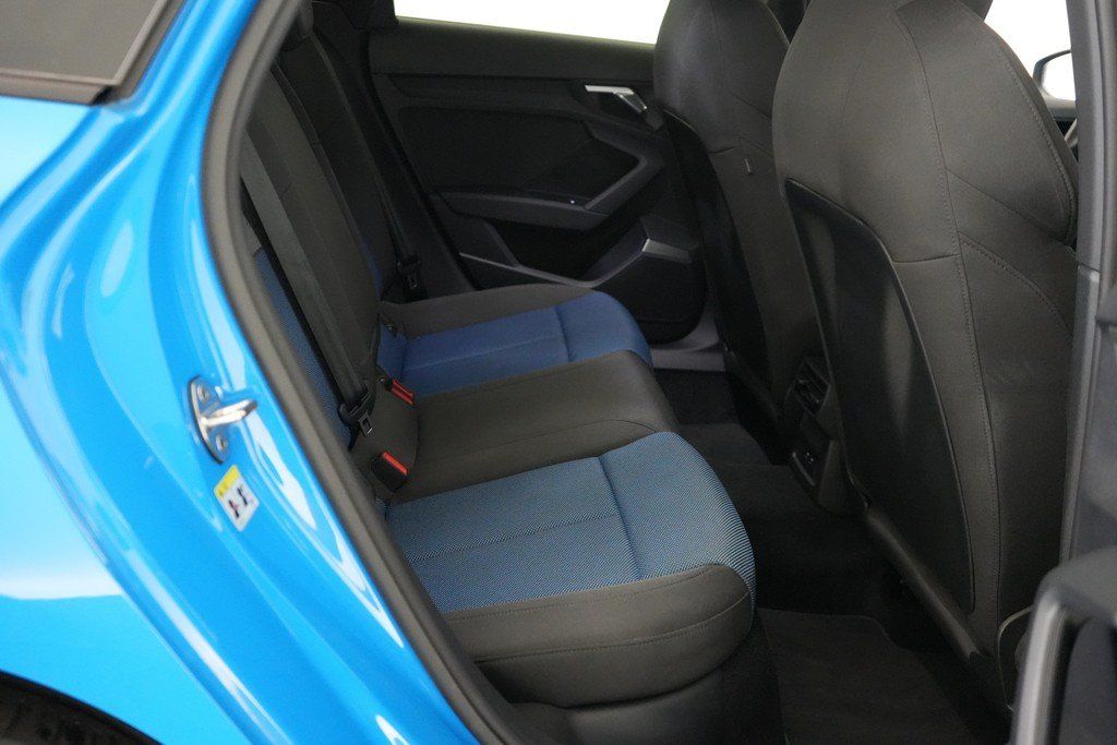 Audi A3 Sportb. 45 TFSIe S tronic S line LED GRA B&O