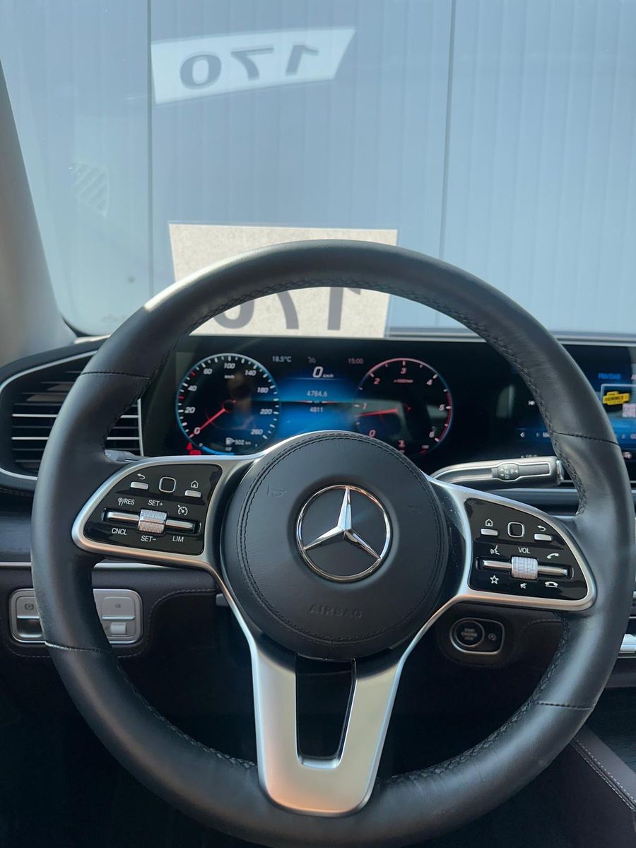 Mercedes-Benz GLE400 4M AMG-LINE DISTRONIC PANO HUD KEYLESS-GO