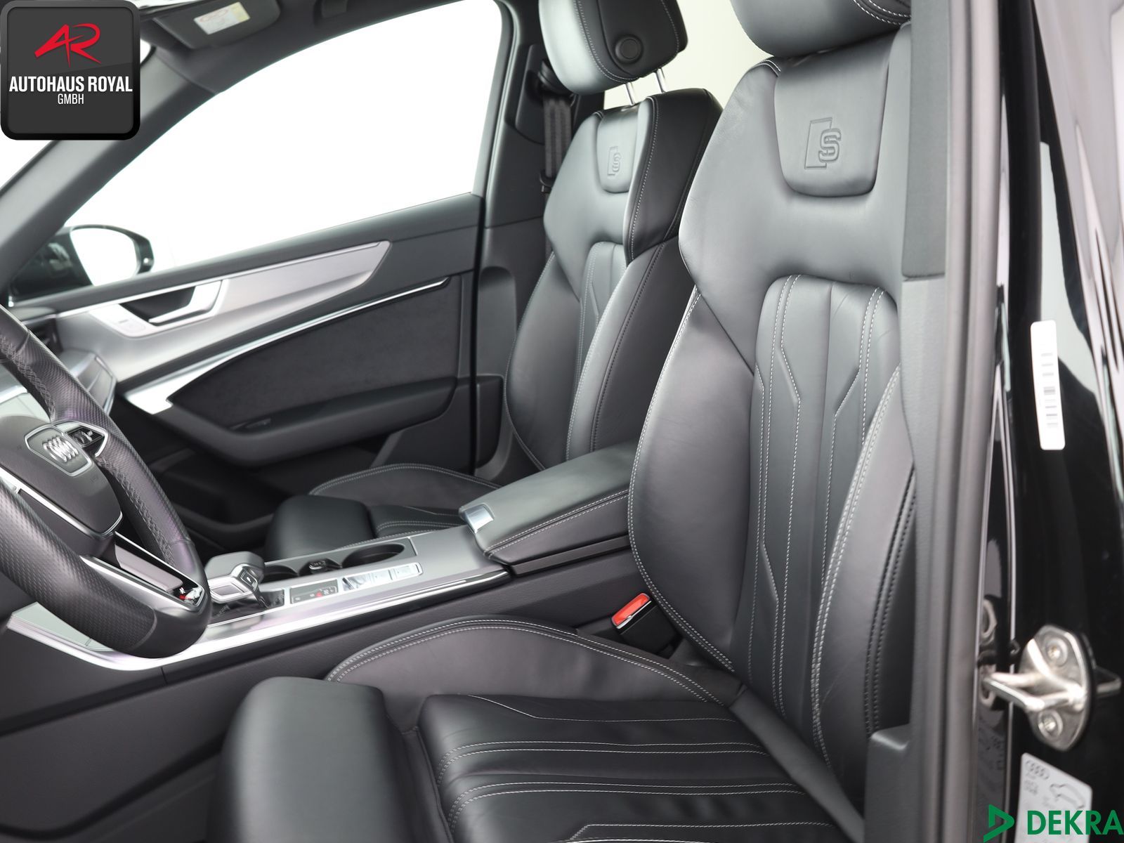 Audi A6 Avant 55 TFSI qu S LINE - Samsaru's Car Outlet