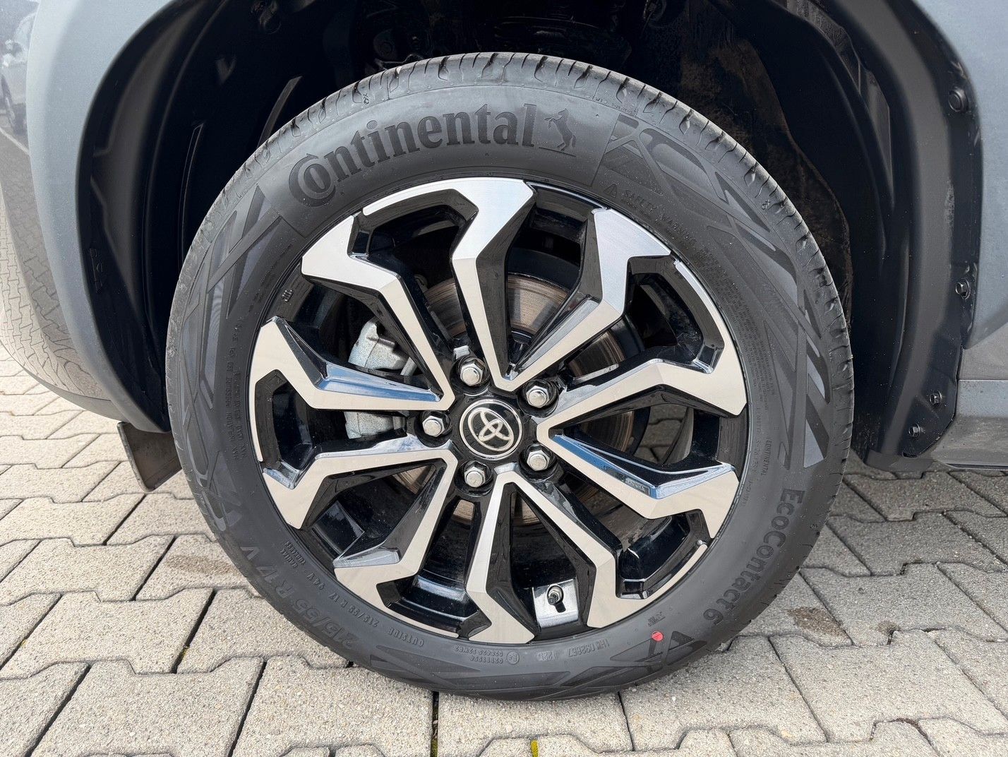 Toyota Yaris Cross 1.5l Hybrid Style*SHZ,Navi,PDC v+h*
