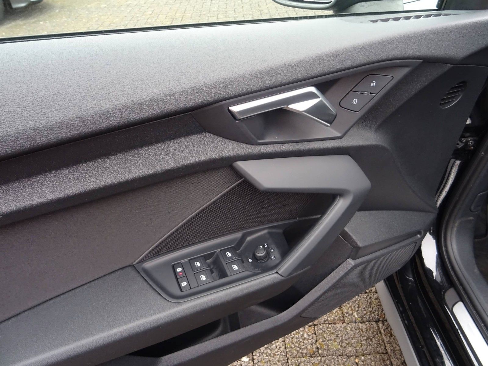 Audi A3 Sportback 30 TFSI S line - Samsaru's Car Outlet