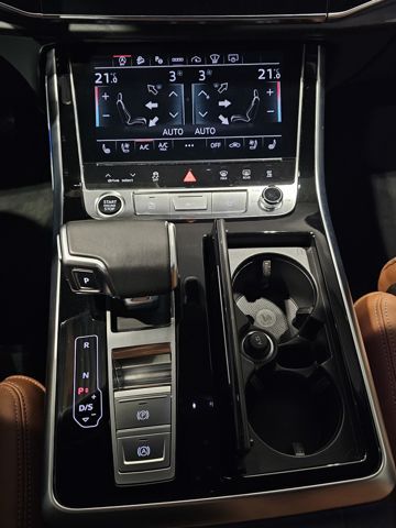 Audi Q8 50 TDI S Line Black Pano Nachts Allradlen.VOL