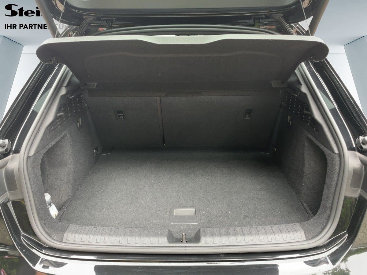 Audi A3 Sportback 35 1.5 TFSI MHEV advanced - Samsaru's Car Outlet