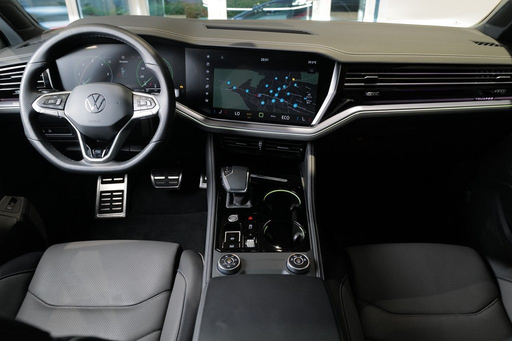 Volkswagen Touareg 3.0TDI R-Line BlackStyle Nachtsicht HuD