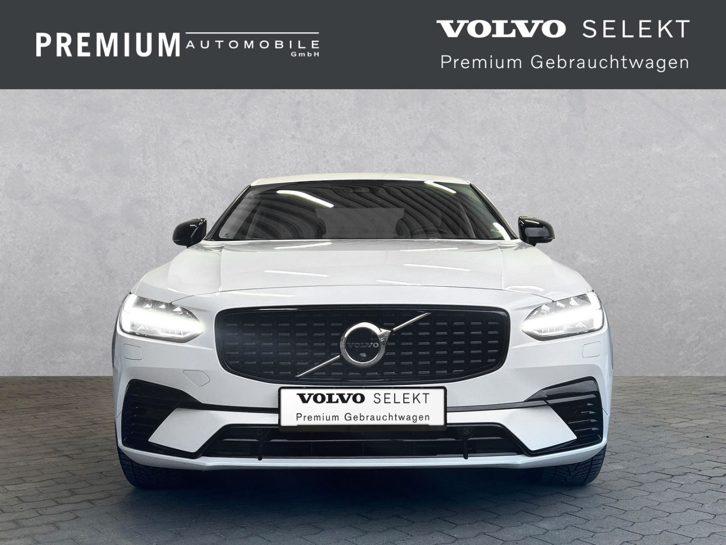 Volvo S90 Recharge T8 AWD Plus Dark 360°/AHK/Luftf./20