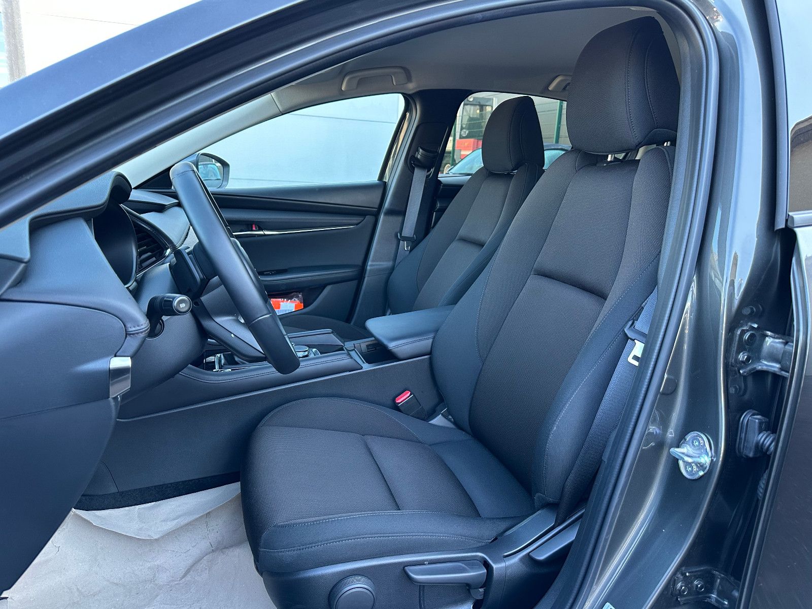 Mazda 3 4-türig G140 ExclusiveLine Autom. BOSE/360°CAM