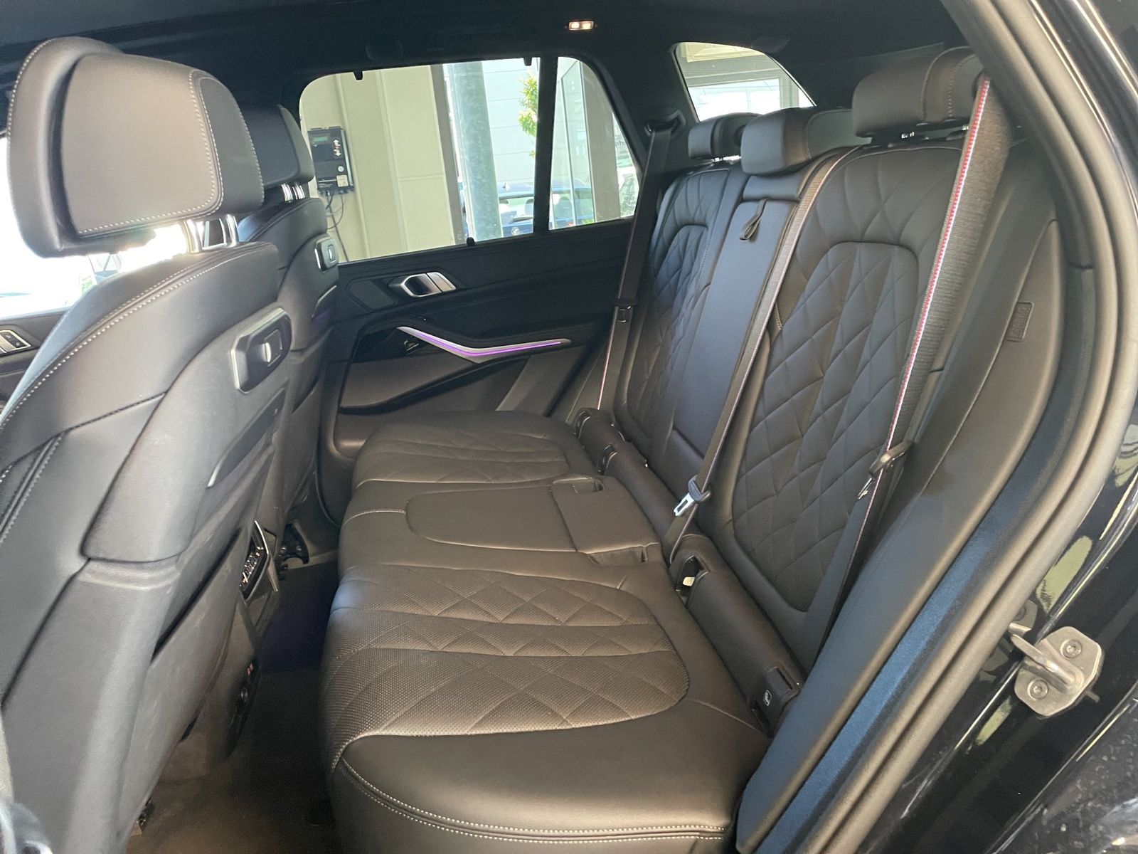 BMW X5 M60i xDr PRO AHK/SHZ/MASS/LUFT/INT/SkyLou/hk