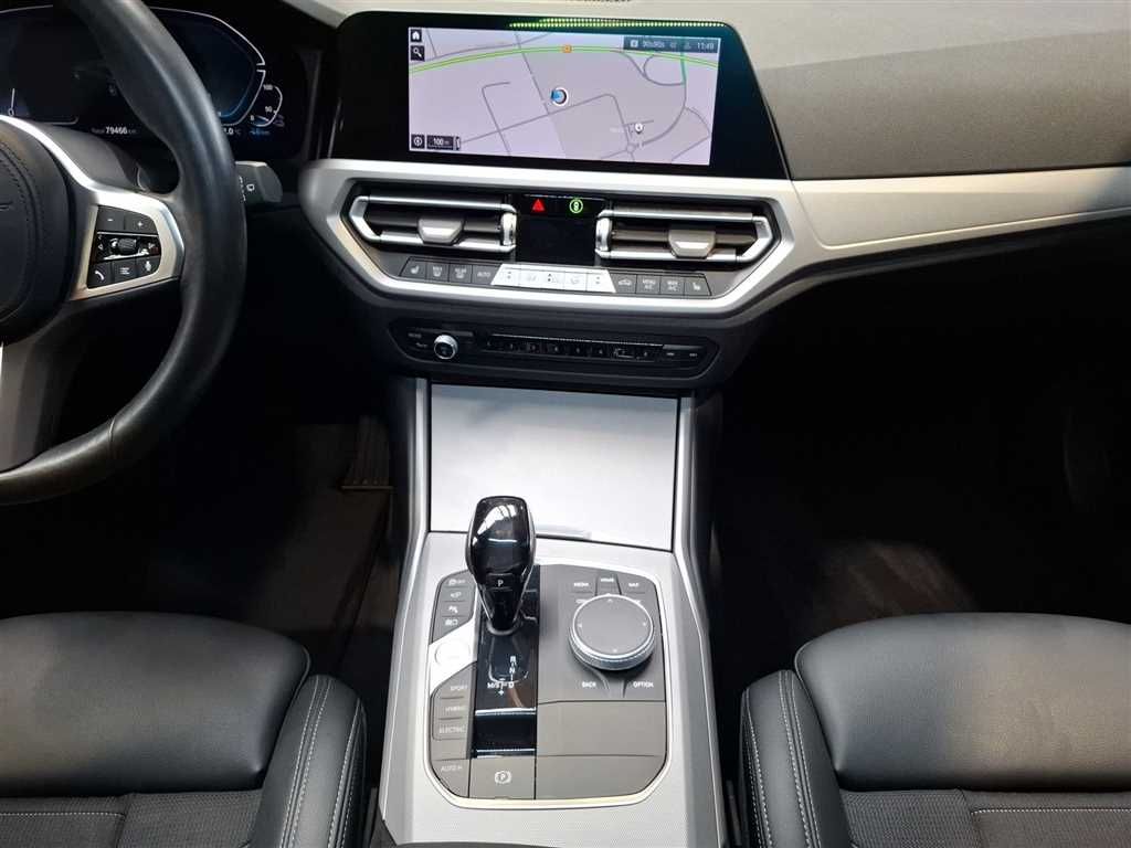 BMW 330e Touring Advantage Steptronic - Samsaru's Car Outlet