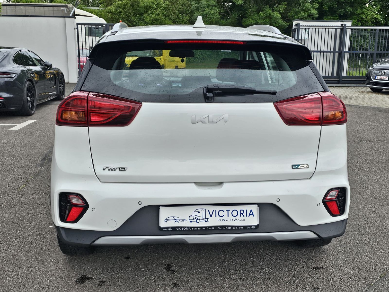 Kia Niro Vision Plug-in Hybrid - Samsaru's Car Outlet