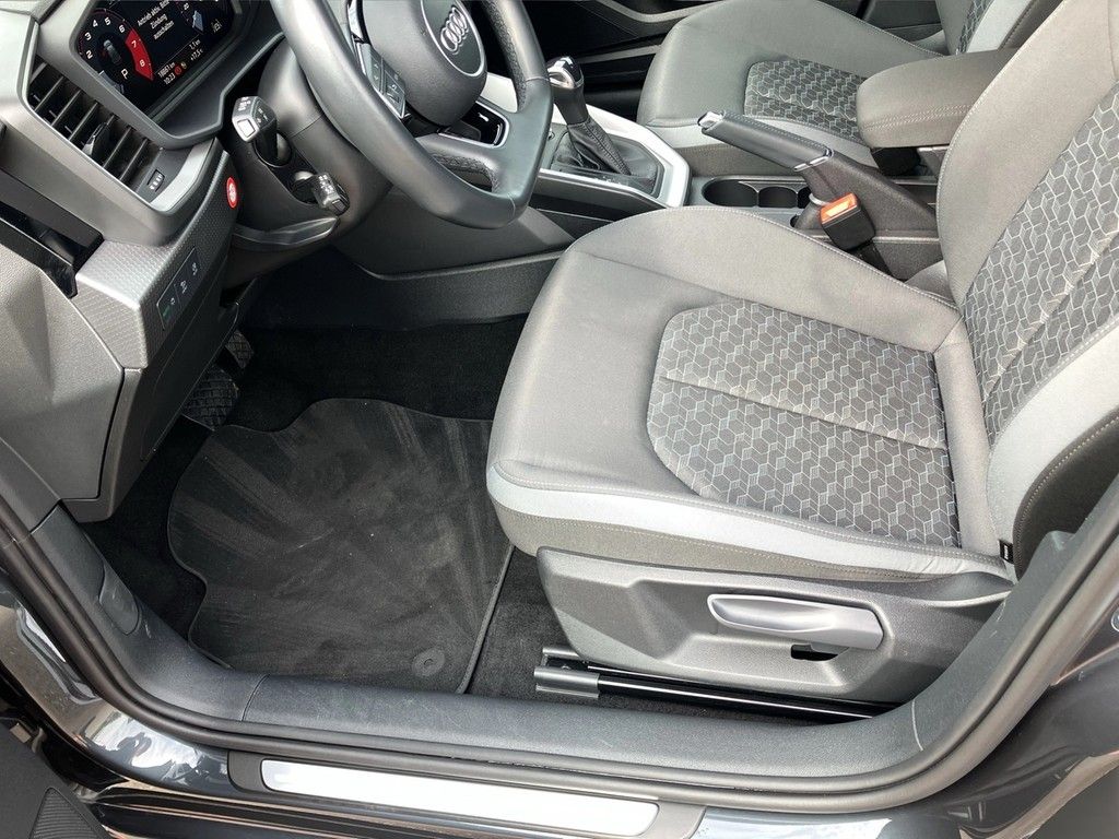 Audi A1 Sportback 25 TFSI S tronic advanced - Samsaru's Car Outlet