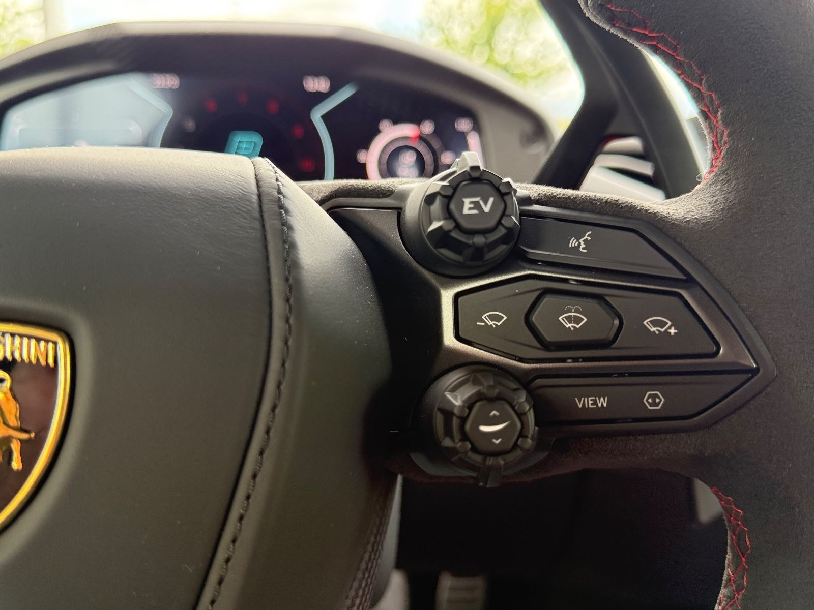 Lamborghini Revuelto 6.5 V12 HPEV#1HD#MwSt#BRD#