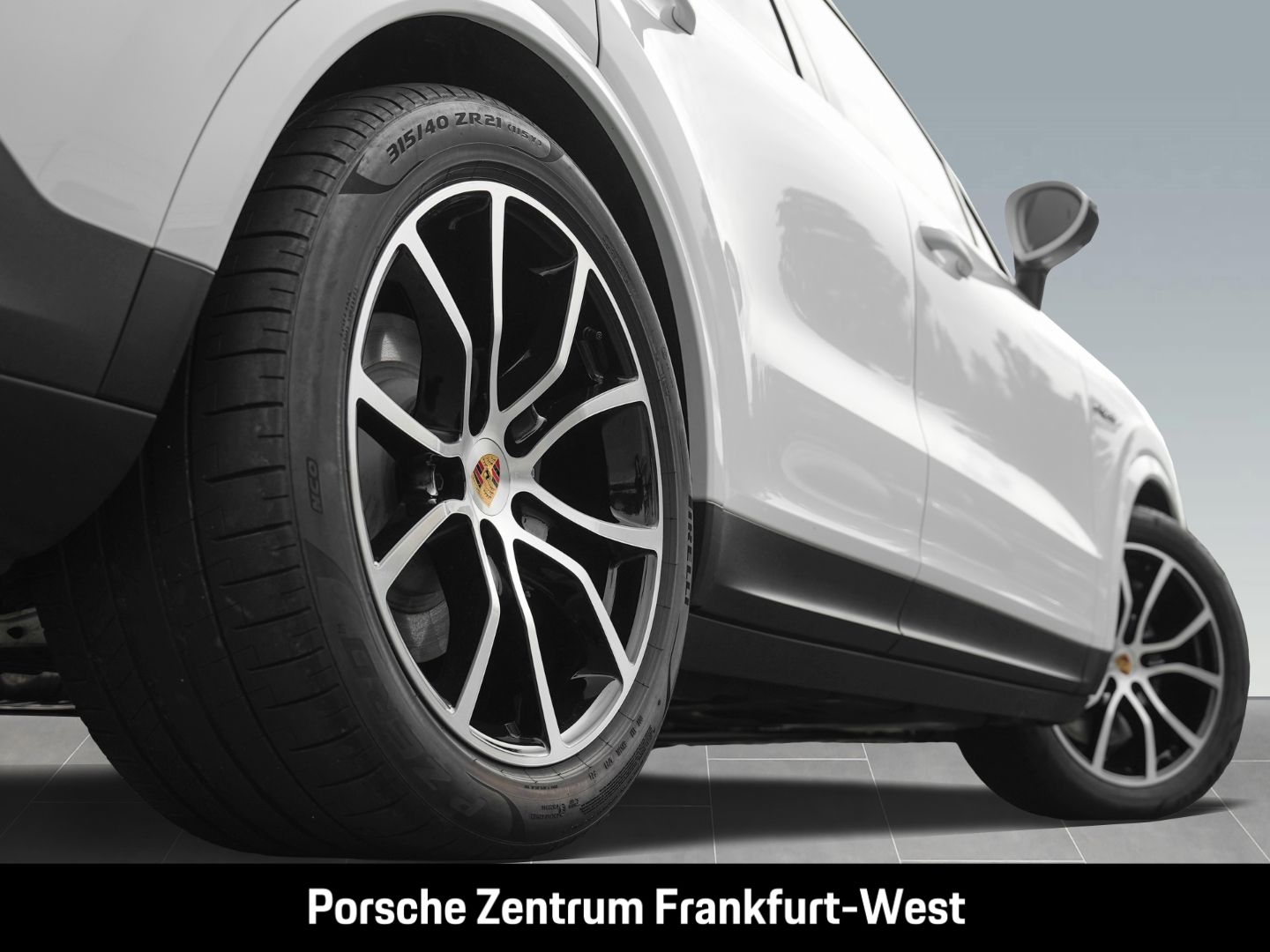 Porsche Cayenne E-Hybrid Coupe BOSE Panorama LED-Matrix