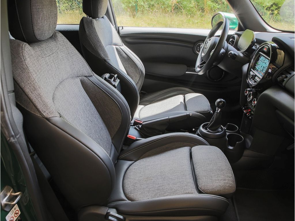 MINI One - Samsaru's Car Outlet