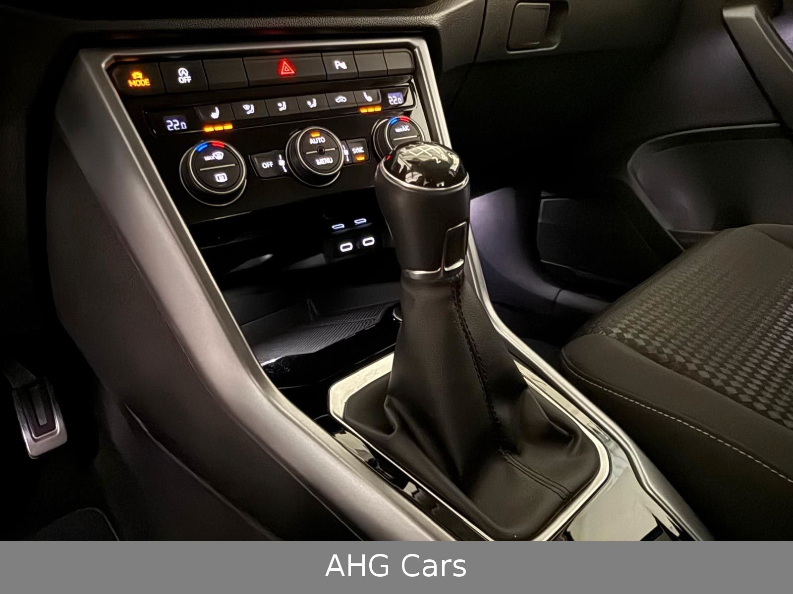 Volkswagen T-Roc Style Active 1.0TSI - Samsaru's Car Outlet