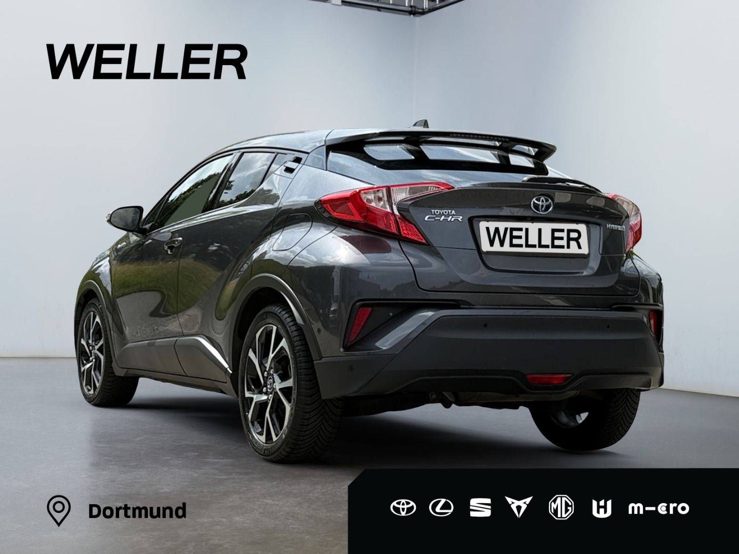 Toyota C-HR 1.8 Hybrid Club - Samsaru's Car Outlet