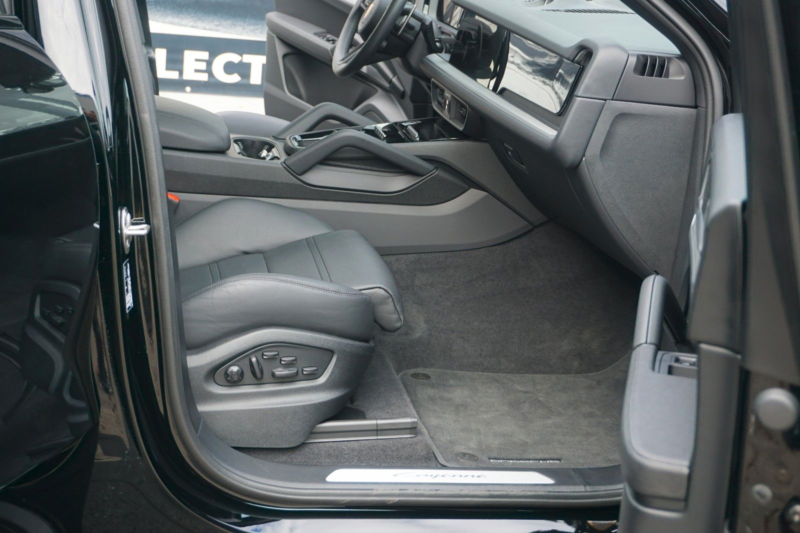 Porsche Cayenne Coupe Mod.2026*22"*BOSE*ACC*18 Wege*Luft