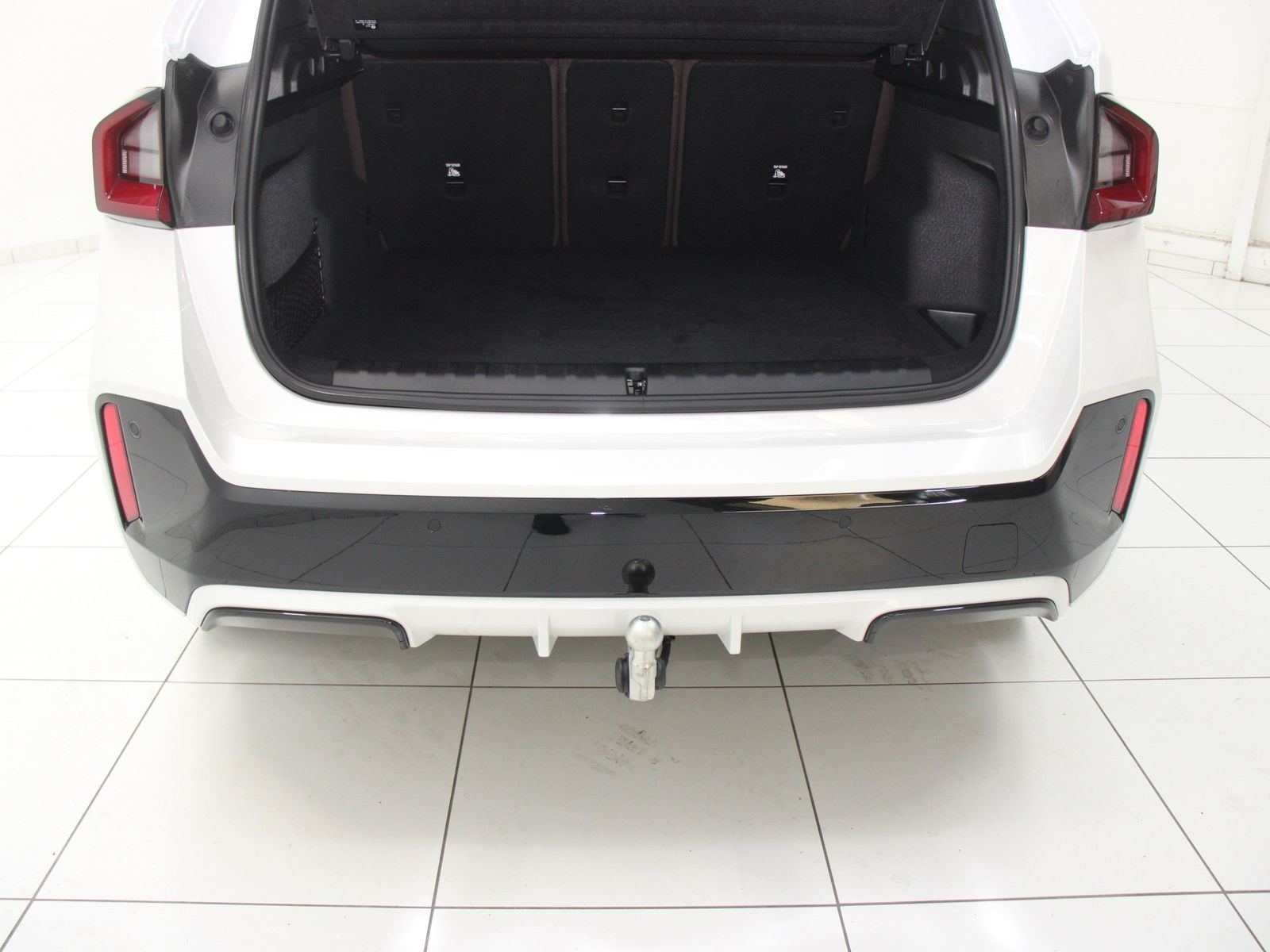 BMW X1 xDrive20d M Sportpaket - Samsaru's Car Outlet