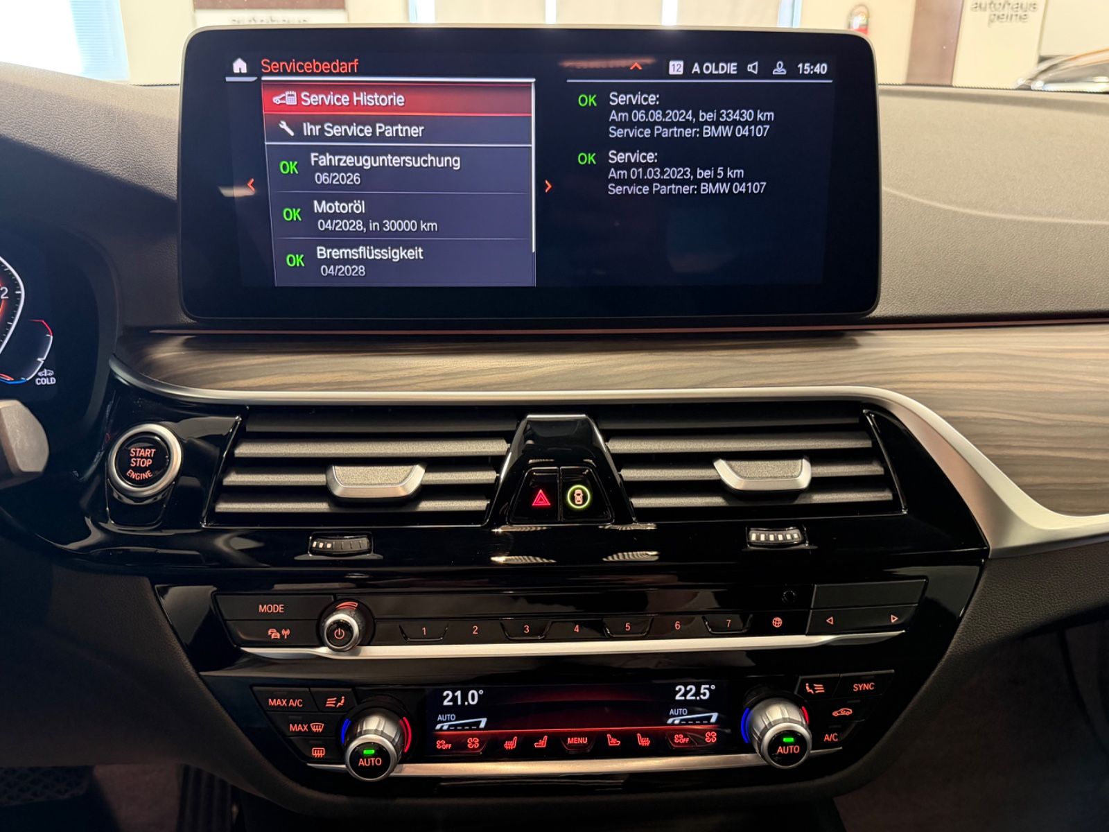 BMW 530dxD/HUD/Laser/P+DrivAsPro/360°/St&Go/StandHz