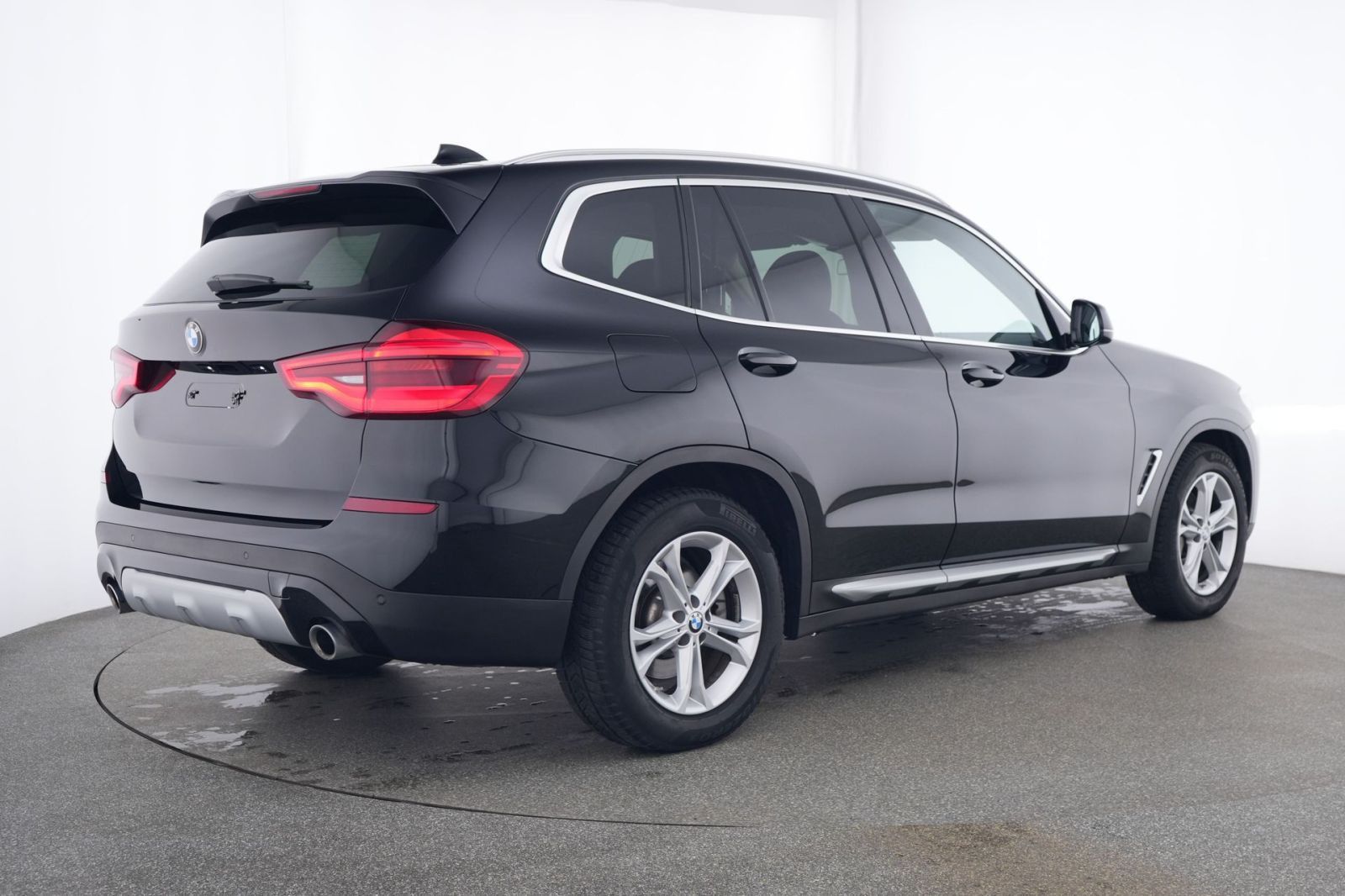 BMW X3 d Advantage xDrive - Samsaru's Car Outlet