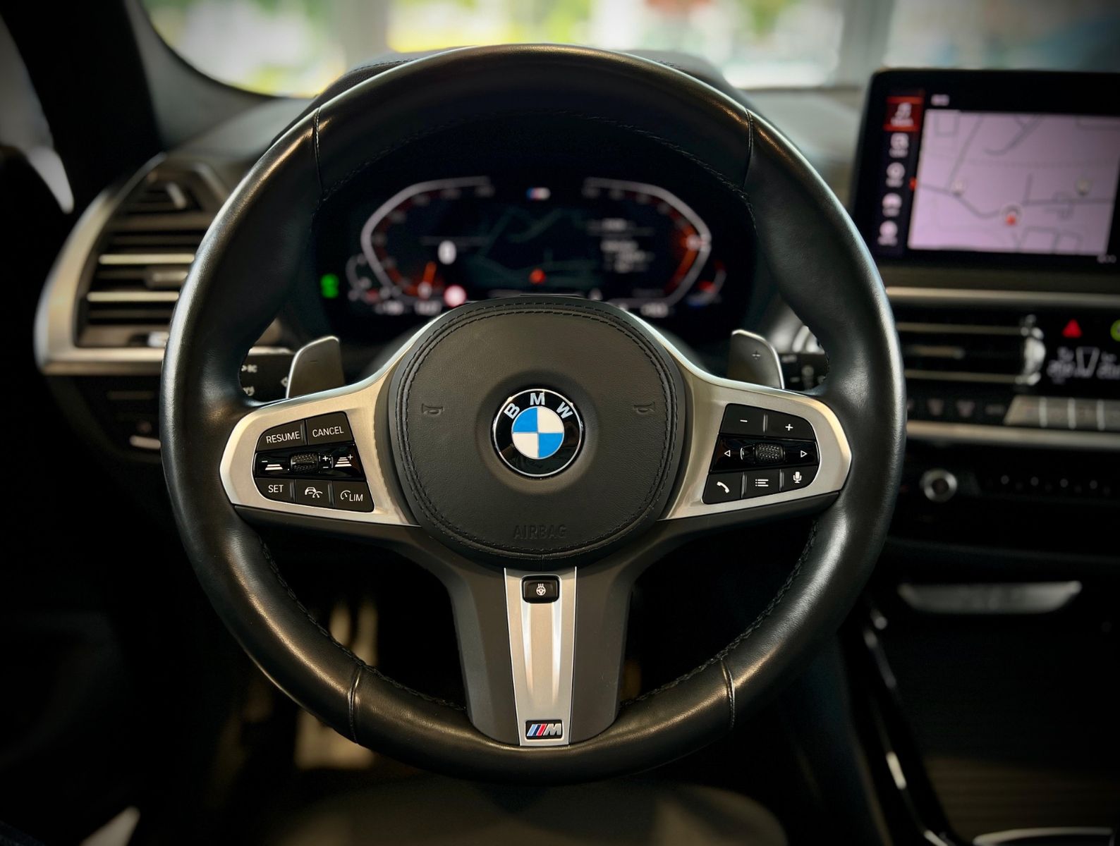 BMW X3 xDrive 30i M-Sportpaket - Samsaru's Car Outlet