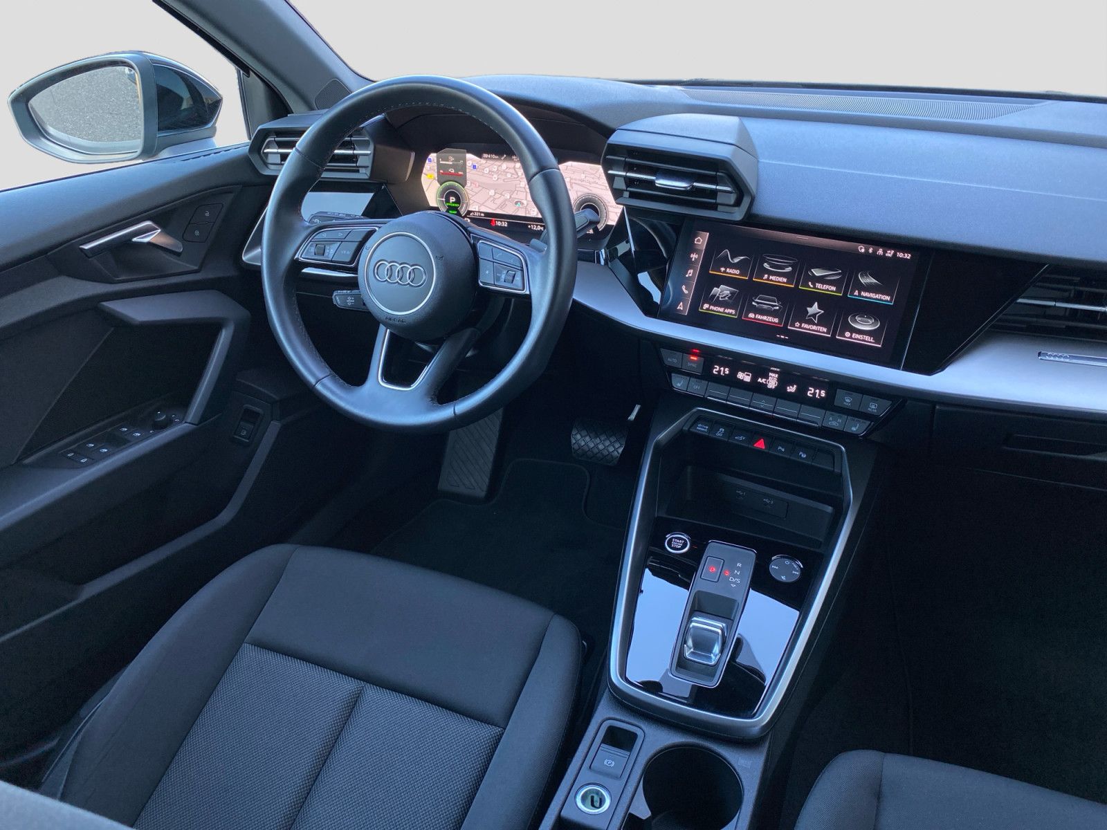 Audi A3 Sportback advanced 40TFSIe S-trc Cam Navi LED